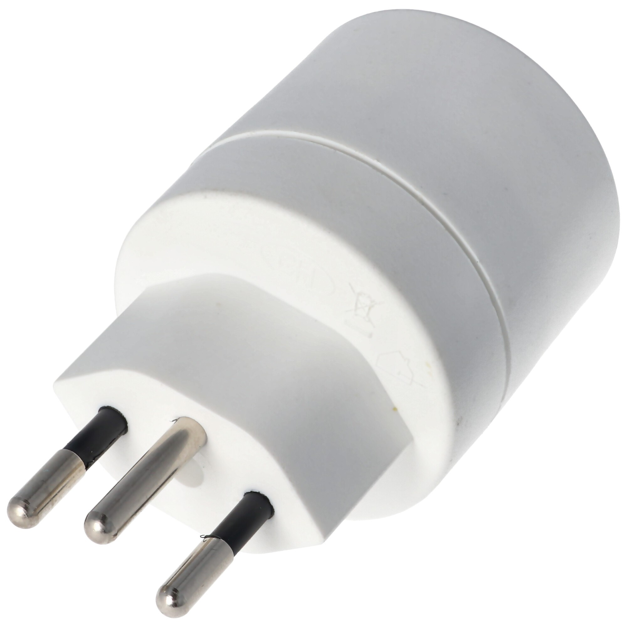 İsviçre adaptörü, Schuko kaplinden İsviçre fişine toprak iletkenli 230 volt ve 10A